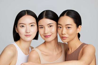 jane iredale Skintuition SPF 30 Radiance Boosting Liquid Foundation